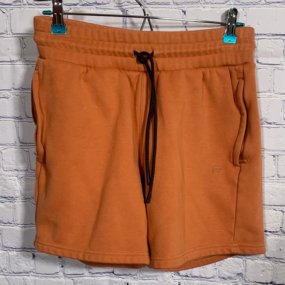 Fabletics Mens Sweatshorts Orange Size S Athleisure Loungwear Workout Running